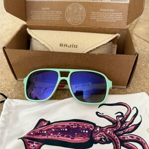 Bajio 12 South Sunglasses with Violet Mirrored Glass Lenses